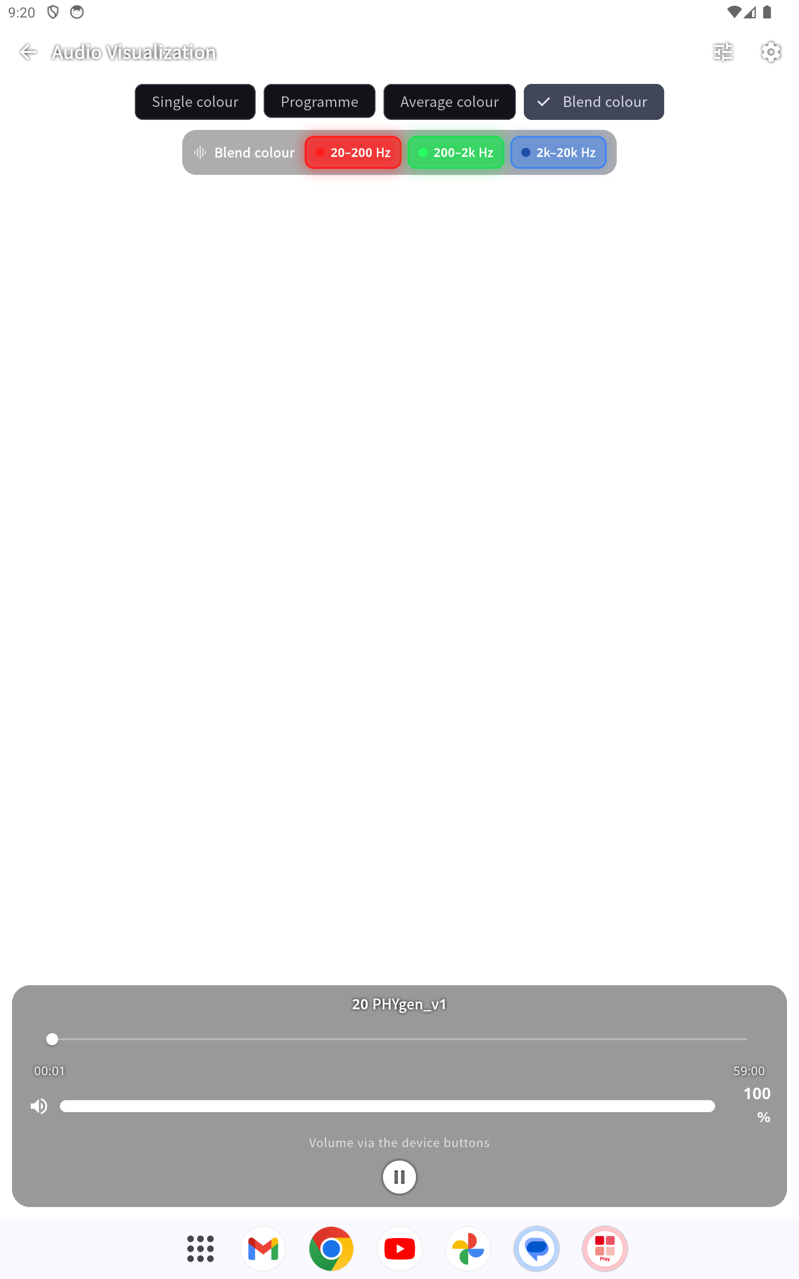 Full-screen light show – colors follow the frequencies